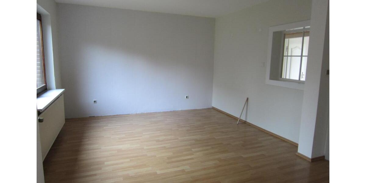 Einfamilienhaus Kirchlinteln - 6 Zimmer, 140 m&sup2;, 199.000&euro; | Angebot:27087221