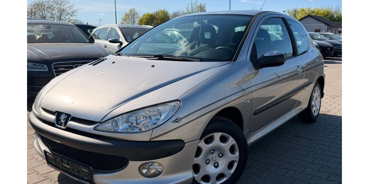 Peugeot 206 181.000 km 1.199 &euro; Oberkrämer 16727