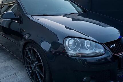 VW Golf 156.000 km 7.950 &euro; Neustadt 96465