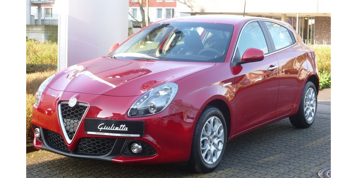 Alfa Romeo Giulietta 44.796 km 12.990 &euro; Offenburg 77652