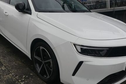 Opel Astra 54.087 km 20.350 € Buttlar 36419