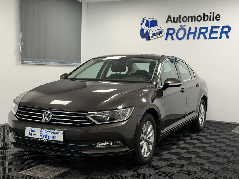 VW Passat 121.900 km 14.990 € Weingarten 88250