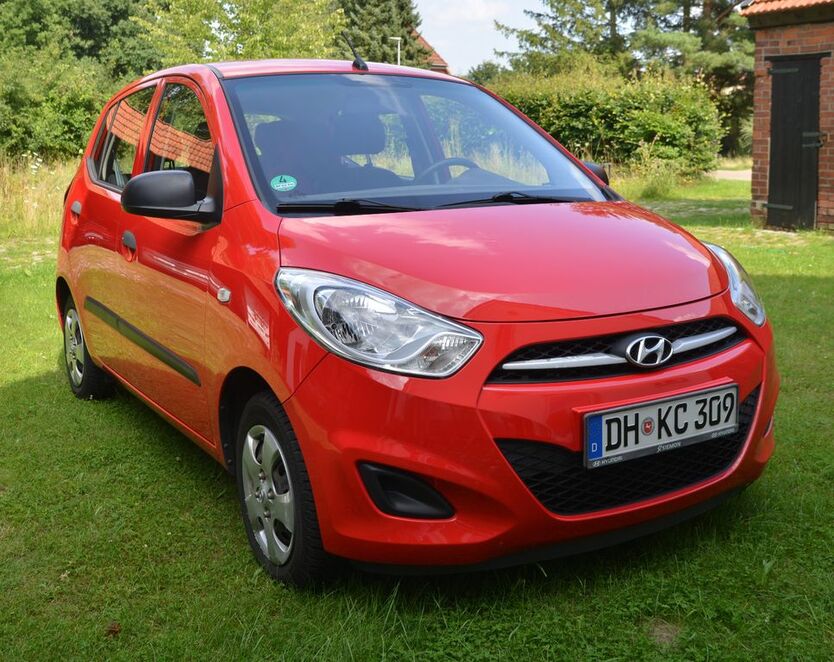 i10