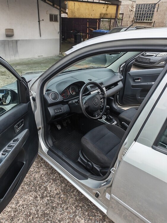 Mazda 2 80.253 km 3.299 € Erlenbach 74235