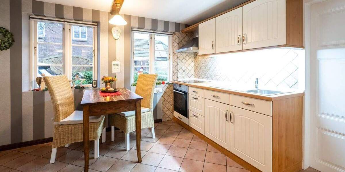 Einfamilienhaus Niebüll - 3 Zimmer, 145 m&sup2;, 398.000&euro; | Angebot:25706563