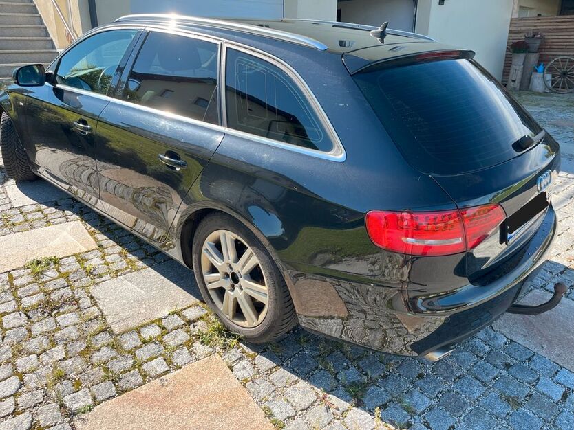 Audi A4 348.059 km 4.500 € Passau 94032