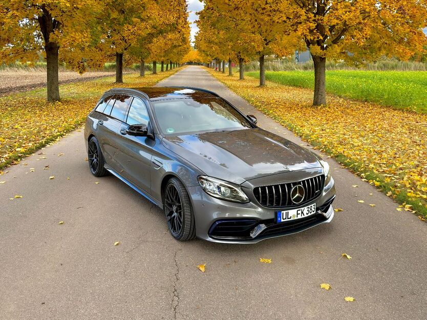Mercedes-Benz C 63 AMG 65.974 km 55.900 € Dietenheim 89165