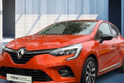 Renault Clio 83.080 km 9.990 &euro; Hamburg 22763