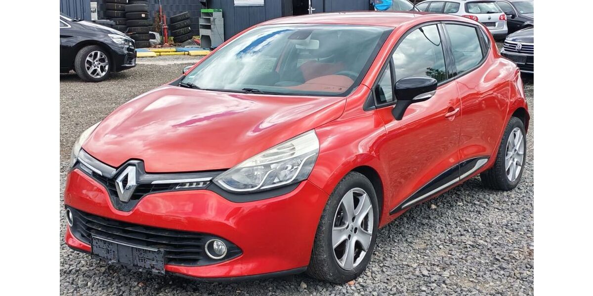 Renault Clio 145.000 km 2.799 &euro; Rosdorf 37124