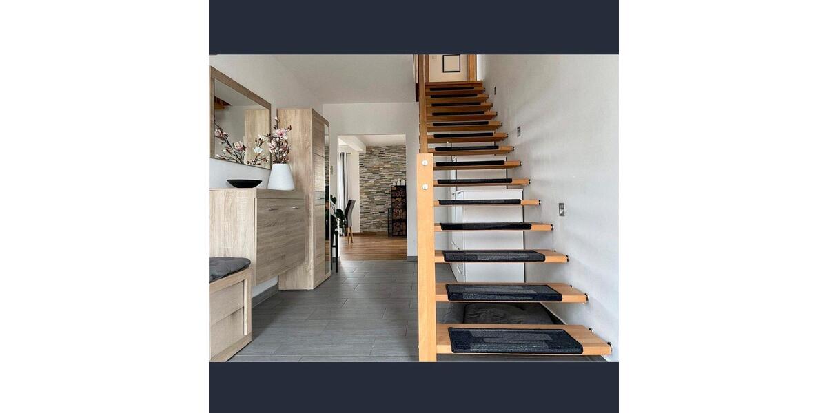Einfamilienhaus Hirschaid - 8 Zimmer, 193 m&sup2;, 719.000&euro; | Angebot:27023494