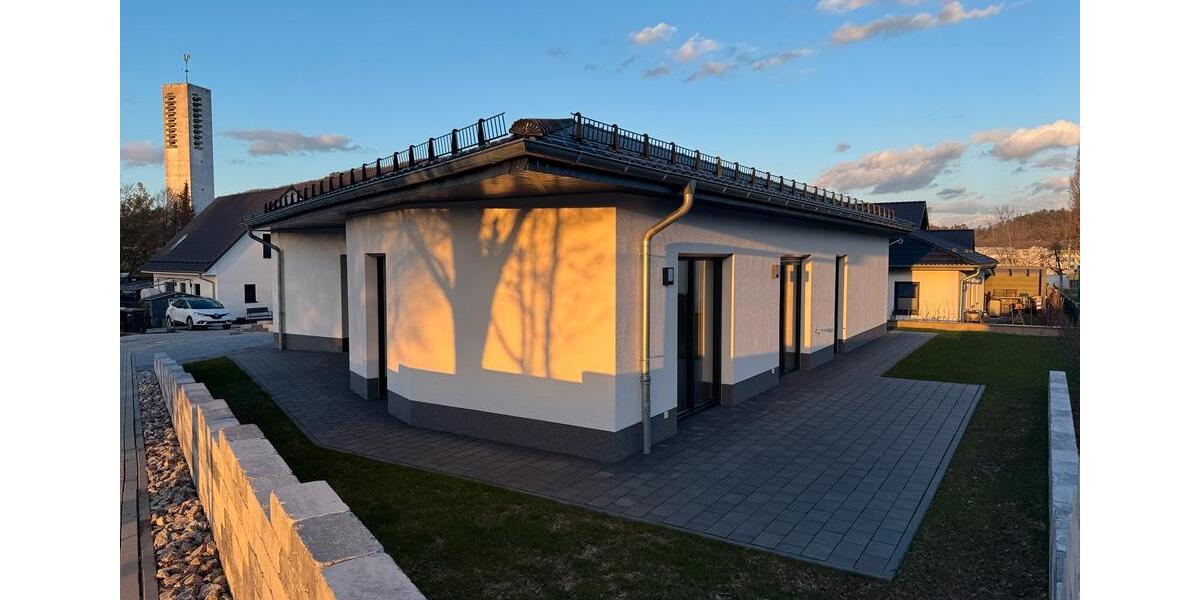 Bungalow Bad Wildungen - 4 Zimmer, 150 m&sup2;, 1.950&euro; | Angebot:23476136