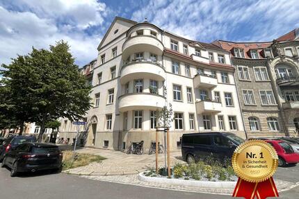 Charmante AltbauWohnung mit praktischem Schnitt I 2 Bäder I Moderne Einbauküche
