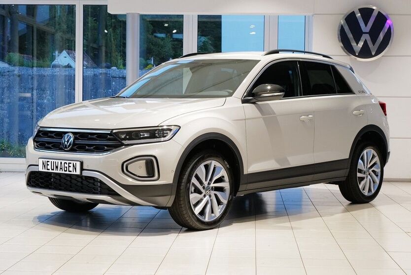 VW T-Roc 6.000 km 36.987 € Dießen am Ammersee 86911