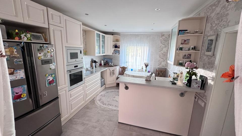 Einfamilienhaus Bad Driburg - 7 Zimmer, 172 m&sup2;, 309.000&euro; | Angebot:26412381