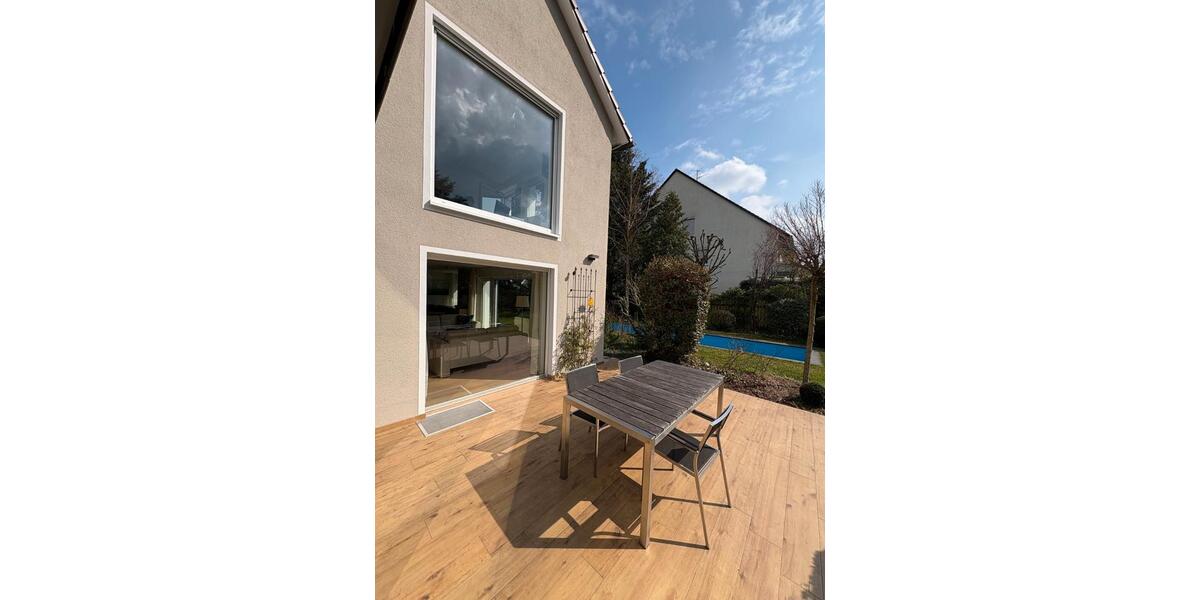 Einfamilienhaus Nürnberg Zerzabelshof - 7 Zimmer, 255 m&sup2;, 3.950&euro; | Angebot:26357109