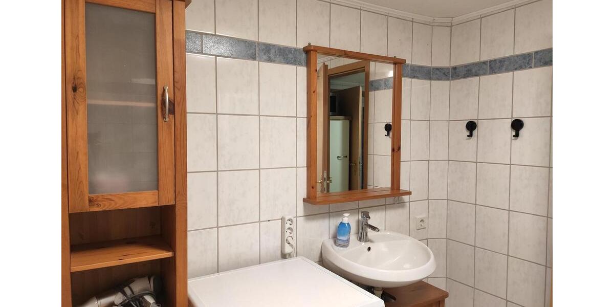 Wohnung bis 30.11.2026 in der Linteler Str. 2 zimmer