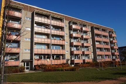 Wohnung Stavenhagen - 4 Zimmer, 76 m&sup2;, 419&euro; | Angebot:25181626