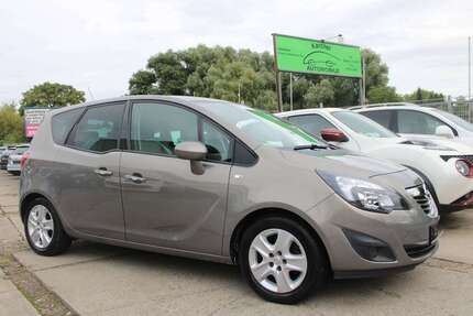 Opel Meriva 115.200 km 6.990 &euro; Holleben bei Halle 06179