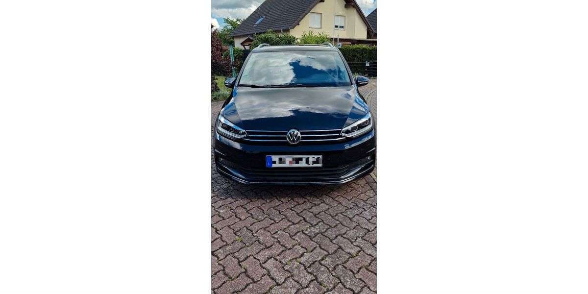 VW Touran 81.000 km 22.999 &euro; Wolfsburg 38446
