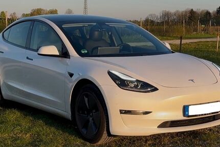 Tesla Model 3 62.000 km 29.900 &euro; München 81927