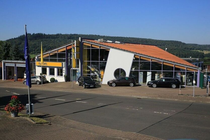 Crossland (X)