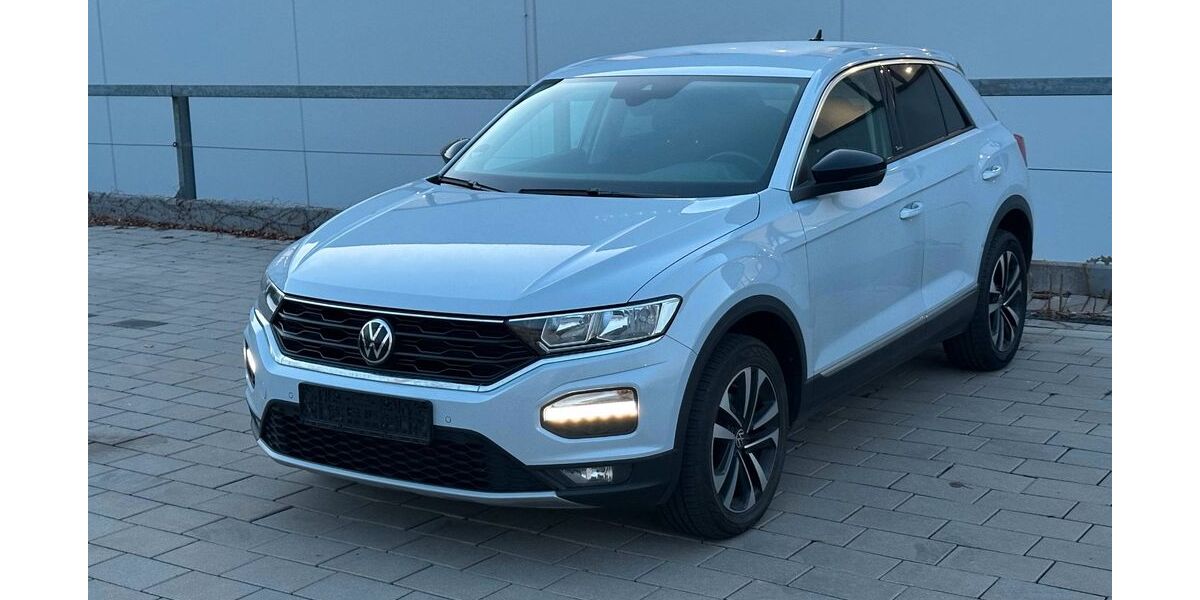 VW T-Roc 143.000 km 16.200 &euro; Bietigheim-Bissingen 74321