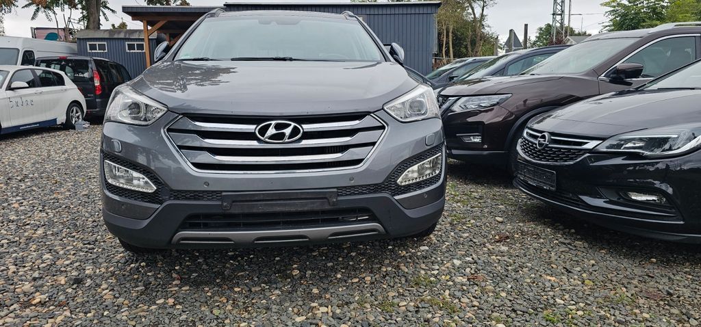 Hyundai SANTA FE 266.716 km 9.800 € Wiesbaden 65201