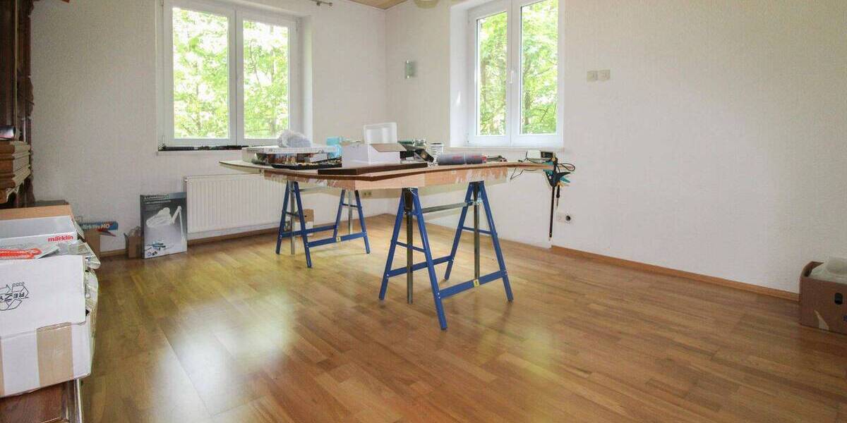 Einfamilienhaus Albstadt Ebingen - 9 Zimmer, 180 m&sup2;, 219.000&euro; | Angebot:26909485