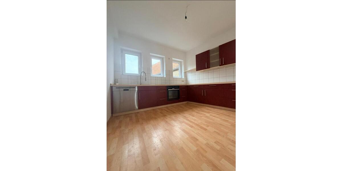 Etagenwohnung Sickte - 4 Zimmer, 110 m&sup2;, 1.090&euro; | Angebot:24625144