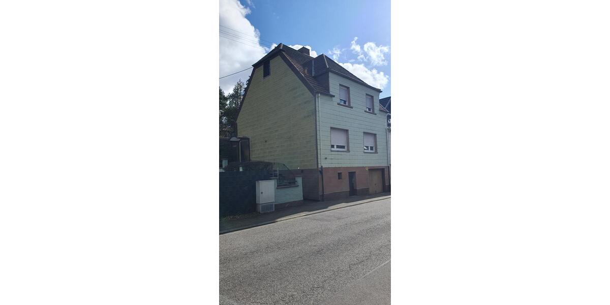 Mehrfamilienhaus, Wohnhaus Bexbach - 6 Zimmer, 120 m&sup2;, 235.000&euro; | Angebot:26335504