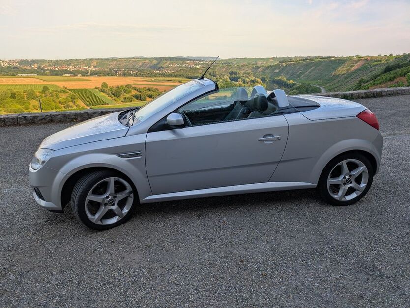 Opel Tigra 133.500 km 2.400 € Hessigheim 74394