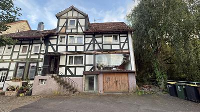 SANIERUNGSOBJEKT MIT POTENZIAL - Haus Helsa | Angebot:26292185