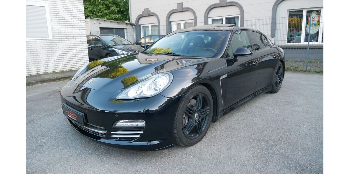 Porsche Panamera 185.597 km 23.950 &euro; Mülheim an der Ruhr 45473