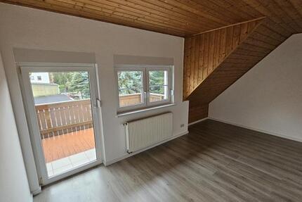 Charmante 3-Zimmer-Maisonette mit Balkon – Stilvoll modernisiert in bester Lage! 3 zimmer