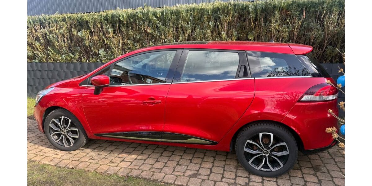Renault Clio 71.000 km 9.700 &euro; Papendorf 18059