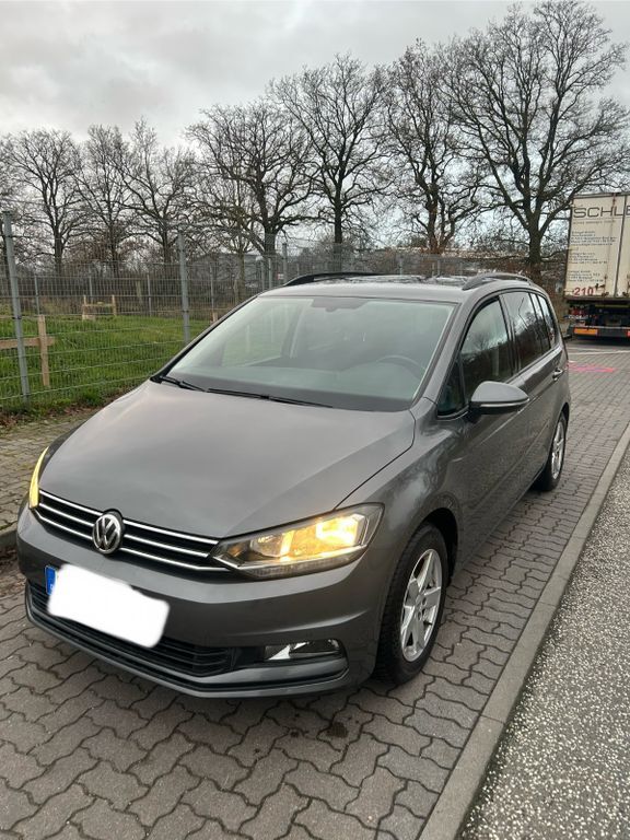 VW Touran 155.000 km 12.500 € Bad Bramstedt 24576