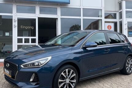 Hyundai i30 93.300 km 12.990 &euro; Bruchhausen-Vilsen 27305
