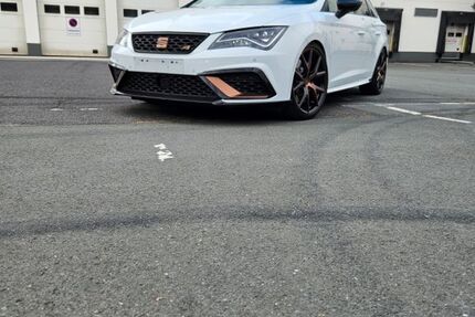 Seat Leon 49.740 km 30.490 &euro; Unna 59427