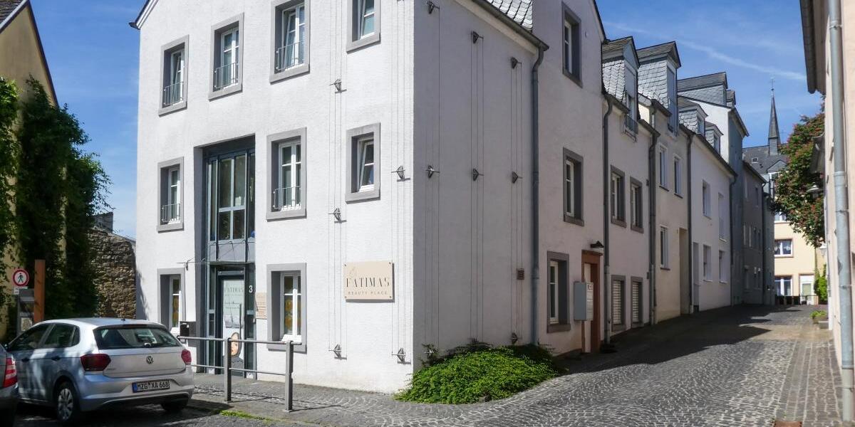Solide Kapitalanlage - Gepflegtes Mehrfamilienhaus in Top Lage Bitburg Innenstadt - Wohn- & Geschäftshaus Bitburg | Angebot:26887979