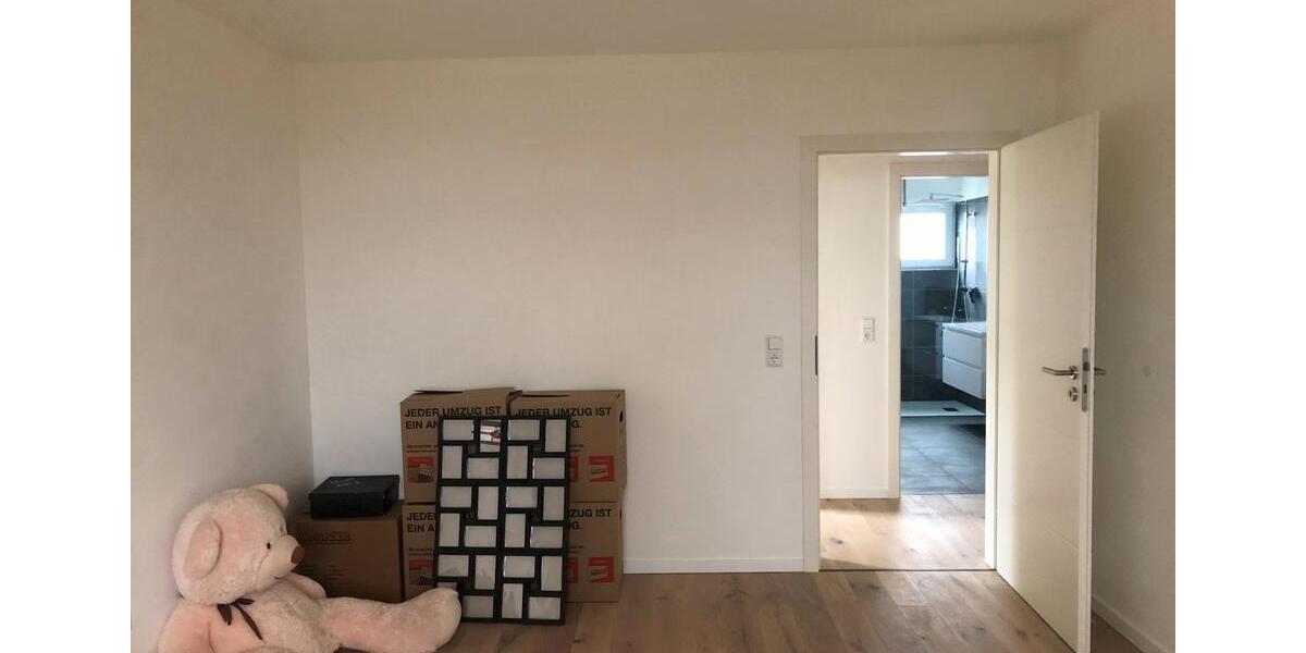 Einfamilienhaus Stetten am kalten Markt - 4.5 Zimmer, 120 m&sup2;, 1.350&euro; | Angebot:26223804