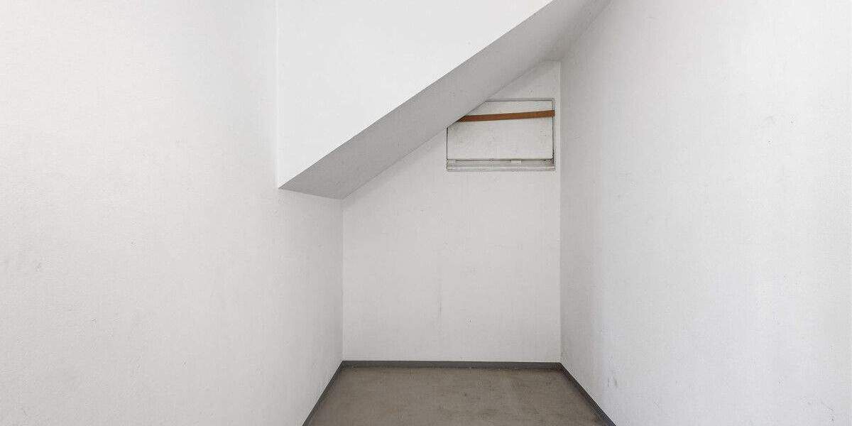 Einfamilienhaus Undorf Undorf - 7 Zimmer, 208 m&sup2;, 599.000&euro; | Angebot:25779834