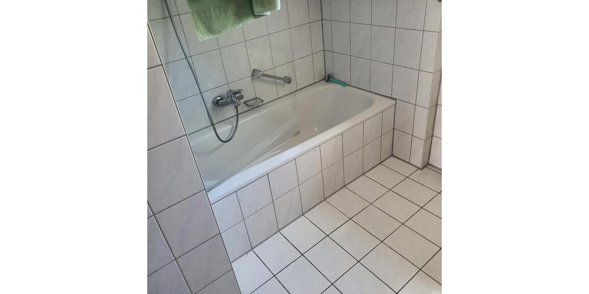Dachgeschoßwohnung Hollfeld - 3 Zimmer, 85 m&sup2;, 900&euro; | Angebot:26409760