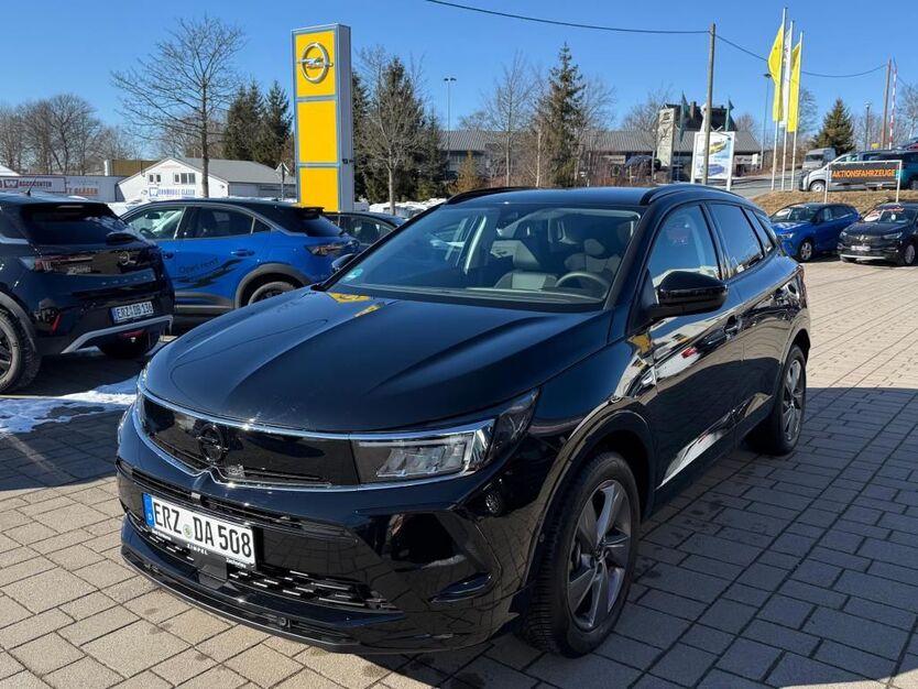 Opel Grandland (X) 6.000 km 27.990 € Zschorlau 08321