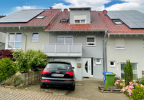 Familienidyll in ruhiger Lage: Modernes Reihenhaus mit Garten, Balkon & hochwertiger Ausstattung