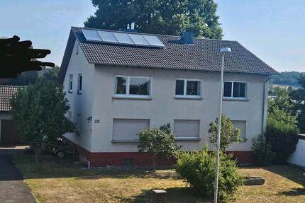 Haus Schwalmstadt - 8 Zimmer, 200 m&sup2;, 350.000&euro; | Angebot:27098026