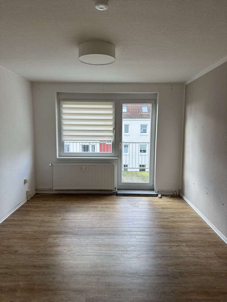 Wohnung zum Mieten in Kritzmow 515 € 64.18 m²