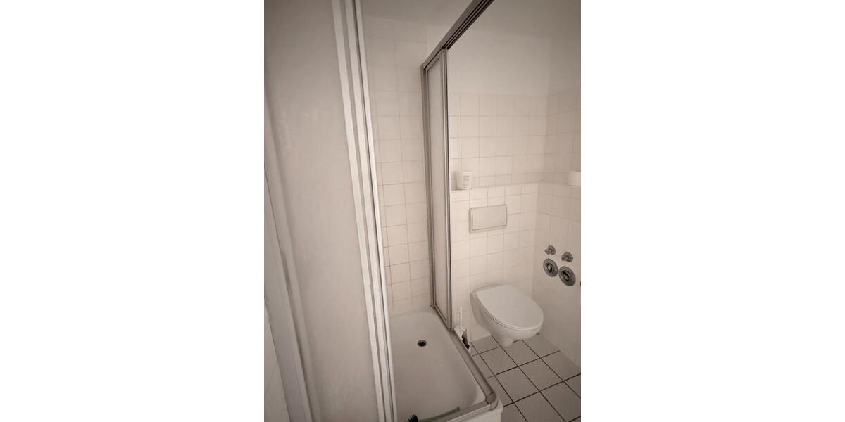 Dachgeschoßwohnung Porta Westfalica - 2 Zimmer, 64 m&sup2;, 105.000&euro; | Angebot:26426898