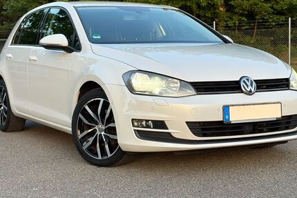 VW Golf 79.600 km 14.200 &euro; Karlsruhe 76149