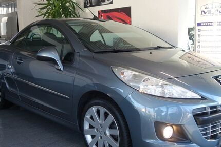 Peugeot 207 120.000 km 4.999 &euro; Hamburg 22143