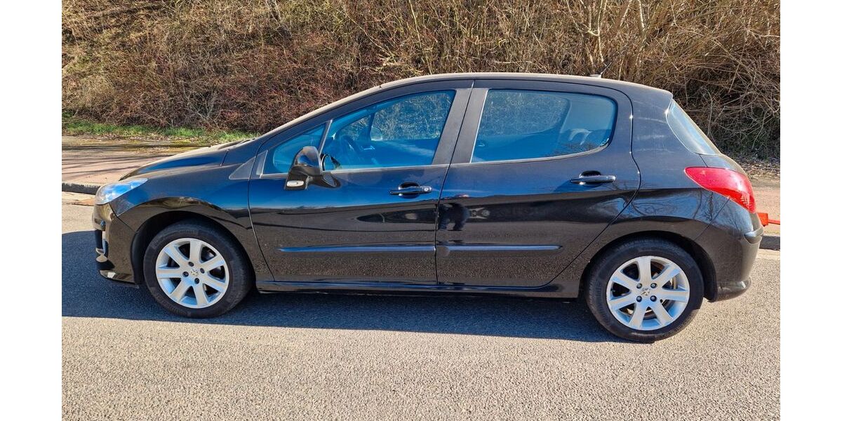Peugeot 308 143.987 km 3.600 &euro; Leipzig - Mitte 04103